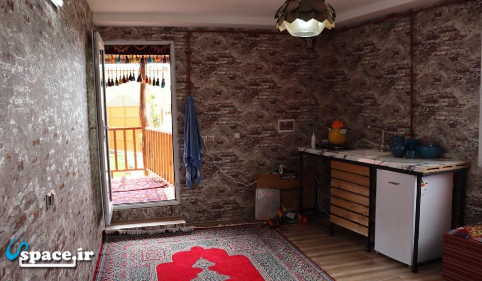 نمای داخلی سوئیت 80 متری استخردار اقامتگاه بوم گردی اوغول جان - زنجان - روستای زرنان